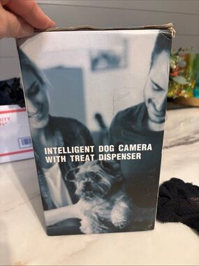 Intelligent Dog Camera with Treat Dispenser - Black